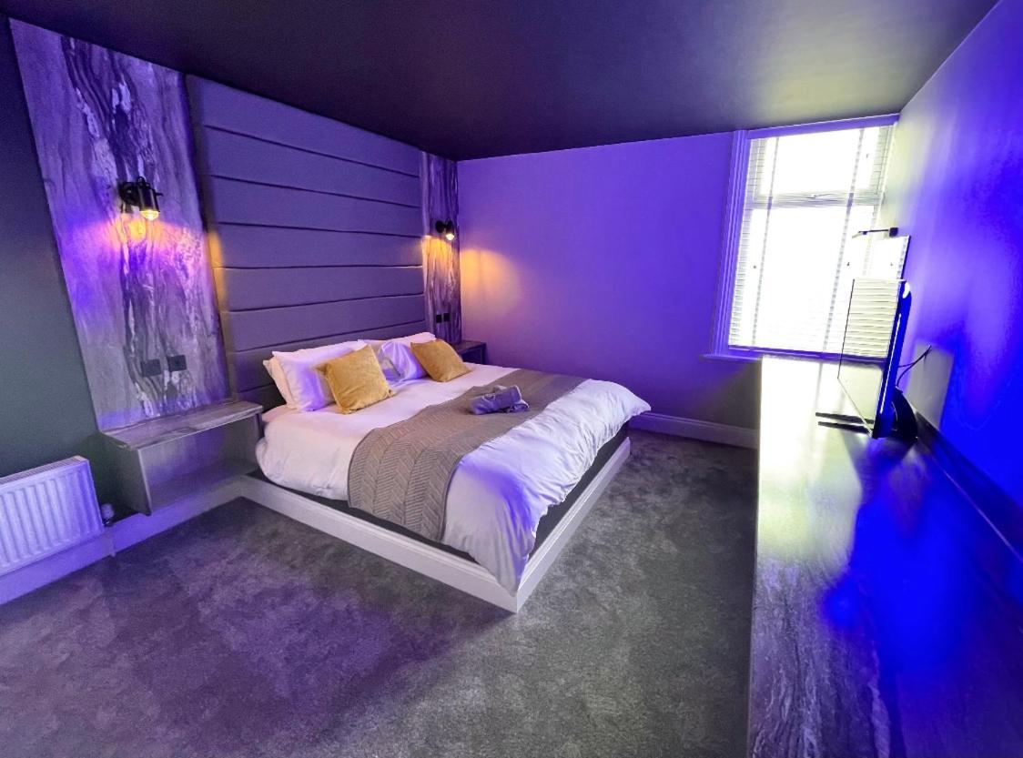 Breeze Suites - Luxury Group Accom - Sleeps 19 Blackpool Exterior photo